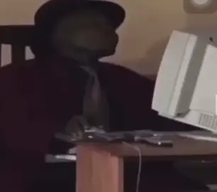 laissez moi travailler svp #tiktokcotedivoire🇨🇮 #fyp #cotedivoire🇨🇮 #viral #pourtoi 