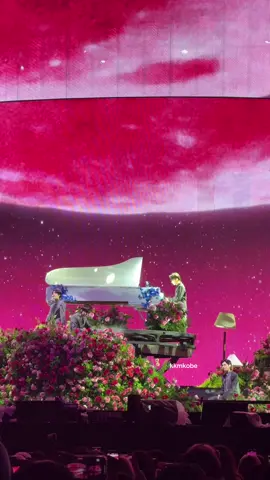 241006 WALK THE LINE IN GOYANG  heeseungs piano solo and this production 😭 #EN_WORLDTOUR_WALKTHELINE #엔하이픈 #희승 