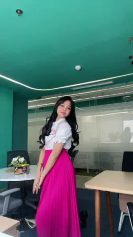 🩷🤍💃🏻🔥tangan pendeknya hbs yg versi aku, sama2 @SHOPMARRA cmn beda lengan aja🤭