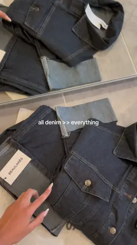 Found the most perfect denim set @beaulares ☁️ #denimtrend#denimjacket#denimjeans#denimset#outfitinspo#beaulares 