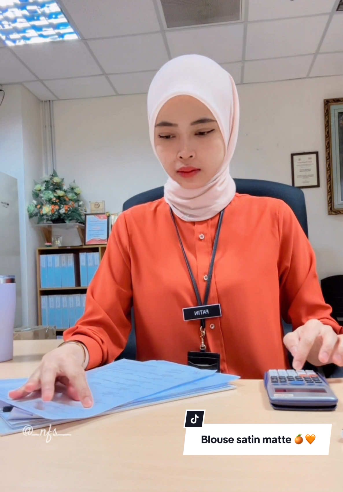 Minggu ni busy betul nak kira kpi🍊🧡@scarffeya  #fyp #xyzbca #satinblouse #blousesatin #scarffeya #bajublouse #satinpremium #grwm #grwmroutine #grwmoutfit #getreadywithme #grwmaesthetic #grwmforwork #tutorialtudung #tudungtutorial #shawltutorial #tutorialshawl #longpants #highwaistpants #highwaisted #blousewanita #blousekorea #blousesatinviral #blousesatinsilk #bajukemejasatin #Satinblouses #koreanstylefashion #comfyoutfits #comfylook #comfyclothes #comfyoutfit #comfy #summerset #officeoutfit #officelook #officestyle #ootdfashion #officeoutfitinspo #highwaist #highwaistskirt #oldmoneystyle #classy #classystyle #classylady #classyoutfit #outfitideas #outfits #outfitinspiration #TikTokFashion #outfitcheck #OOTD #outfits #outfitoftheday #dressup #ootdhijab #ootdfashion #ootdhijabstyle #ootdinspo #OOTD #clearingdrafts #outfitideasforyou #styletok #TikTokFashion #softgirlstyle #wearityourway #whatiweartoday #classy101 #playdressupwithme #playdressup #fashioninspo #fashionhacks #makethemlook #dressupwithme #TikTokFashion #whattiktokmademebuy #TikTokMadeMeBuylt #paydaysale #tiktoksale #yearendsale #tiktokmademebuythis #modestwear #racuntiktok #musthave #travelmusthaves #shirtforwomen #womenblousemurah #koreavintage #vintageblouse #koreanstyle #vintage #vintagefashion #vintagekoreanstyle #classylook #officetok #OfficeOutfitIdeas #smartcasual #smartcasualoutfits #outfitfortoday #outfitforwork #outfitformal #elegantfashion #elegantes #richlook #richoutfit #richstyle #hijabstyle #hijab #hijabtutorial #hijabitiktok #HijabFashion #hijabgirl #hijabigirl #hijabinspiration #hijabifashion #oldmoney #mixandmatch #topsatin #satintop #blousemurah #blousewanita #bajucantik #bajuselesa #bajusejuk #outfit #outfitideas #outfitinspo #outfits #outfitinspiration #trending #trendingvideo #trendingsong #trendingtiktok #trendsetter #trendsong #outfitcheck #elegantstyle #elegante #elegant #oldmoney #oldmoneyaesthetic #oldmoneyoutfits #kemejakerjamurah #kemejawanita #kemejapolos #kemejastyle #kemejaoversize #kemejakantor #kemejakantorwanita #kemejaoffice #bajukemeja #bajukemejamurah #bajukemejacantik #bajukemejawanita #bajukemejawanitaviral #cleanoutfit #outfitins #bajukerja #bajukuliah #bajustudent #bajukerjamurah #bajukerjawanita #HijabFashion #hijabfashionstyle #bajukelas #trendingfashion #trendsetter @SCARFFEYA® 