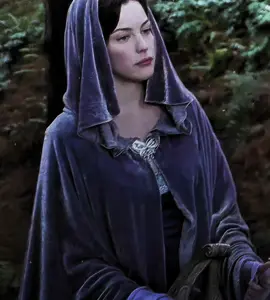 Lúthien is her ancestor for a reason ✨ #lotr #lotredit #lotrtok #lordoftherings #lordoftheringsedit #lordoftheringstiktok #arwen #arwenedit #arwensedits #arwenundomiel #arwenundomieledit #livtaylor #livtayloredit #arwenlotr #aragorn #aragornedit #arwenandaragorn #aragornandarwen #arwenandaragornedit #aragornandarwenedit #thelordoftherings #elves #tolkien #thesilmarillion #returnoftheking #elrond #elrondedit #rop #ringsofpower #lovestory #indila #foryou #foryoupage #edit #fyp #viral #fypシ゚ 