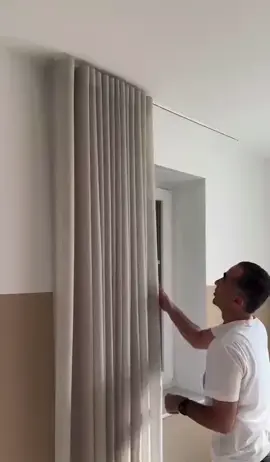 Confira Trilho Suíço Simples Max Guia Cortina Teto Cortineiro (Escolha o Tamanho) por R$24,90 - R$79,90. Encontre na Shopee agora! https://s.shopee.com.br/AKIRwIZ3lC?share_channel_code=1