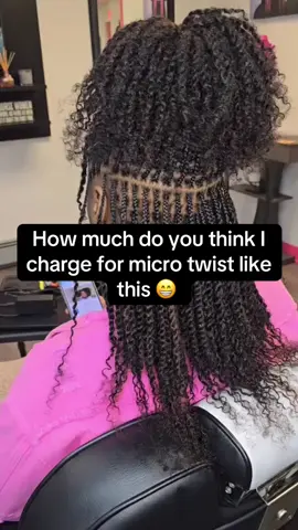 Send a dm to book an appointment for your micro twist #microtwist #microlocs #manchesterbraider #affordablebraiderinmanchester #braiderinmanchester #ukbraider #braids #locs 