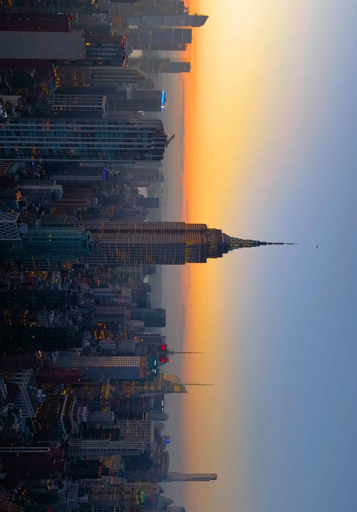 New york  🗽 . . . . . . . #newyork #nyc #drone #dji #djidrone #manhattan #manhattannewyork #newyorkcity 