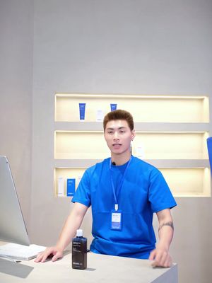 Anh em hay bị mụn lưng da tiết nhiều dầu giống tôi thì đừng bỏ qua video này.