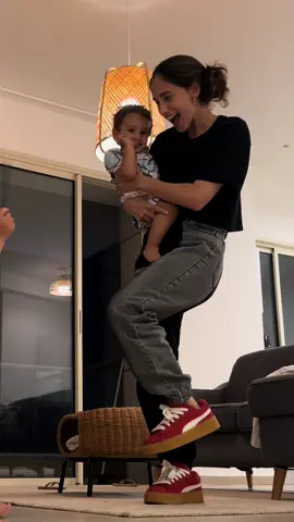 Babysitting my nieces be like 🤣🐣🐥✨🥳 #dance #Love #fun #baby 