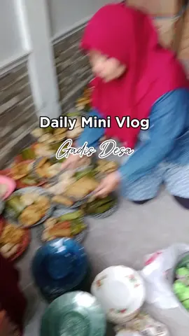 Edisi nyiapin makanan buat muludan #fypシ゚viral #minivlog #gadisdesa #masukberanda #muludan#cingambulmajalengka 