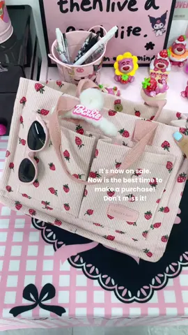 Cute Tote Bag🍓💕🎀✨💫 #fyp #trending #style #cute #bag #falldealsforyou #trendy #girls #totebag #workbag #handbag #bags #schoolbag #bags #toocute #fashion #pink 