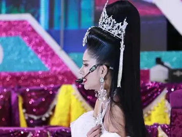 ร้องไห้นำอุไร😭😭 #คอนเสิร์ต #แพรวพราว #แพรวพราวแสงทอง #หมอลำสไตล์ข่อย #เพลง #หมอลำ #ลำซิ่ง #ลำเรื่อง #ลำเพลิน