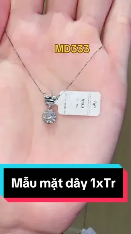 Chỉ #1xTr cho mặt dây đơn giản sang trọng, đính sẵn viên chủ 3ly6 #tamluxury #tamluxurydiamondjewelry #trangsuc #kimcuong #mặtdâychuyền #phukien #trangsuc 