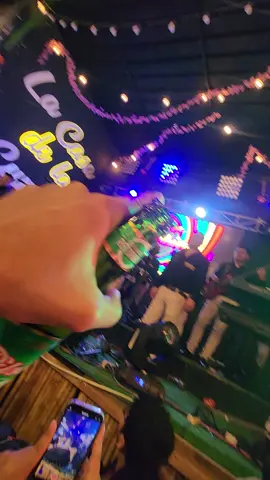 si llegaste a chiclayo y no tomaste con este grupo, entonces no llegaste a chiclayo. #borrador #rebeldesdelacumbia #cix #laesquina #fyp #paratii 