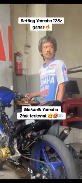 #2tak Penakluk 2tak🔥 #yamaha125 #roadrace #ceksound #duatakmenolakpunah #2tak #jahat #spekghoib #belayer #setting #yamaha2tak #viraltiktok #mekanik #viral #masukberanda #tiktoknews #fyptiktokviral #fouryou #fypシ #teulirengasspoll💨 #Dencil034 #fyp 