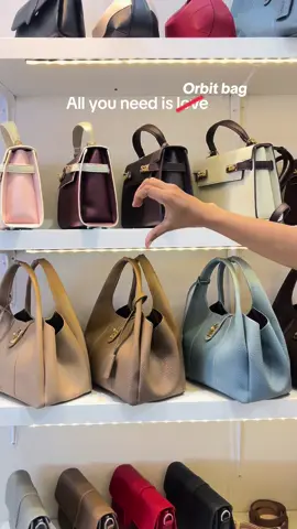 All we need is just…. 👜 #affordableluxury #veganleatherbag #indolokalbrand #taslokalpremium 