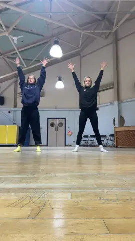 @Maisy #xyzbca #fyp #famous #blowthisup #viral #foryoupage #dance #peppapig 
