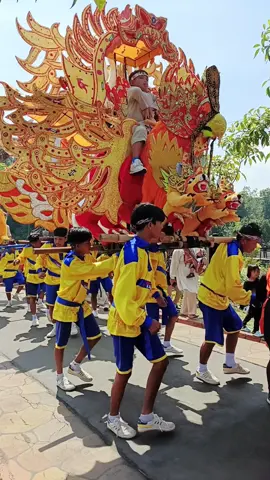 sisingaan tresnawangi #fypシ゚viral #fypp #fyp #tresnawangigroup #jaipong #sisingaan #bajidor #sisingaan_subang #subang 