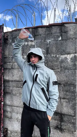 Stone island shadow project SW 3L Size: medium A/W 2019 Price: 👀 This shadow product Jacket is super practical its made of a robust waterproof and wind resistant  material and includes waterproof zips elasticated cuffs and waist.  One of my personal favourite shadow project Jackets we’ve had in if anyone has a size XL DM me 🙏🏻 #StoneIsland #cpcompany #asmrcommunity #StoneIslandCollector #Waterproof #ShadowProject #Rare #Gore-Tex #Outdoors #asmr