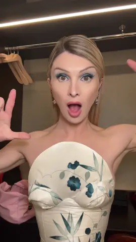 attitude awards glam 💕🎀 wearing @Harris_reed makeup by @Dominic Skinner hair @AndrewDylanHair #attitude #glam 