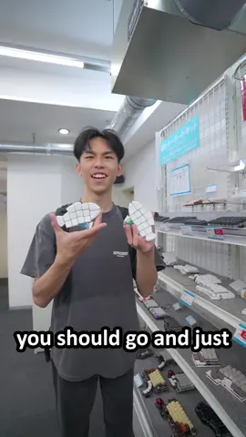 I VISITED TOKYO’S ONLY KEYBOARD STORE yushakobo at akihabara!