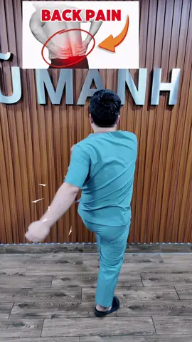 Giải toả cơn đau mỏi cho vùng lưng của bạn. Hãy thử ngay nhé 💡 #vuducmanh #vumanhyhoccotruyen #tips #backpain 