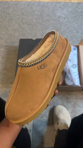 New Winter Rotation - Ugg Tasman👣 @UGG® #ugg #uggs #uggseason #uggtasman #OOTD #fashiontiktok #fyp #london #autumn #winterfashion #mensfashiontips #outfitinspo 