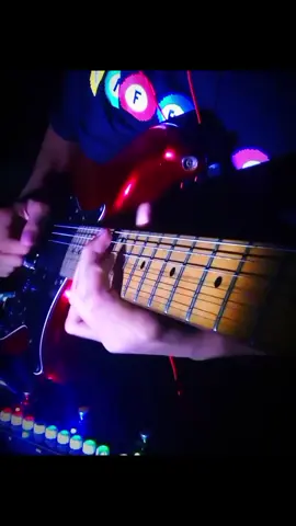 Mundo - IVoS  - @giana   #guitar #fyp #mundo #solo #guitartok #foryou 