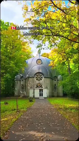 🇨🇦 hidden magical park in Montréal's🧡🏛💚 architectural treasuresl((Chapel of scala santa,built in 1905,place of pilgrimage in Montréal))located in (the bois de la reparation park)#todayinmontreal #explorethecity #montreal #canada🇨🇦 #chapel #hiddengem #eglisemontreal #iglesia #frommontreal #secretplaces #hiddengemmtl #parkmontreal  #lieumagique #nature #hermosanaturaleza #ontthisday 