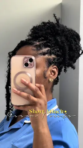 Not too bad for the first time doing this on myself🤭go mee💁🏾‍♀️but I think I’m gonna add more curls later tho💇🏽‍♀️ #blackgirltiktok #blackgirlhairstyles #passiontwists #blackgirl #blackgirlhair #blackgirlhairtok #CapCut 