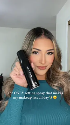 Always my go to setting spray! Especially for my oily skin girlies you will love this product ✨@Morphe Cosmetics #morphe #morphesettingspray #fyp #settingspray #makeup #CapCut 