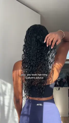 no leave in! the definition with just gel😮‍💨 @Hairkingcallum your advice has changed my routine🫶🏽 #curlyhair #naturalhair #curls 