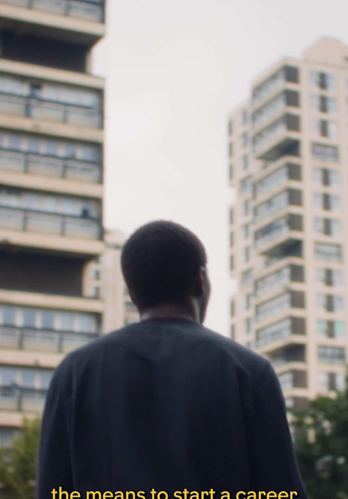 When you’re young, the right opportunity can change your entire life. For me, it was the Prince’s Trust that believed in me as an actor and helped me go after it. That small push changed everything. Young people of Manchester, my story could be your story. If you’re interested in a career in filmmaking or DJing, the Creative Futures initiative with @The Prince’s Trust and the Elba Hope Foundation can give you the start you’re looking for. Find out how to apply through the link in my bio. 💥🎬 #CreativeFutures #ElbaHope