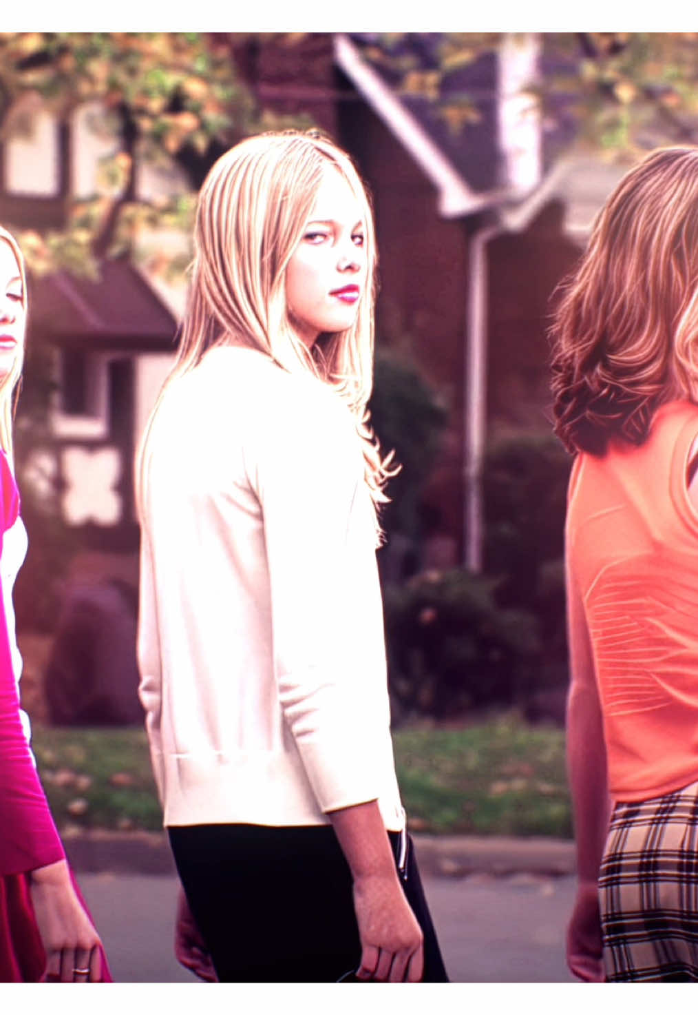 I LOVE THIS EDIT OMG😭🫶🏻 #foryou #foryoupage #edits #aftereffects #videoviral #edit #editor #meangirlsedit #minigirls 