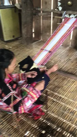 Lên bản Hà Văn Trên học nghề dệt thổ cẩm cùng các chị Bana #detthocam #bana #canhthuan#binhdinh