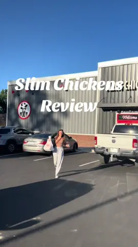 Slim Chickens is a new to our area restaurant and our first time ever trying the food. Overall the chicken tenders were delicious and they have an amazing sauce selection, The garlic Parmesan is a must. Have you tried them yet? #slimchickens #slimchickensresturant #FastFoodReview #fastfood #friedchicken #mukbang 
