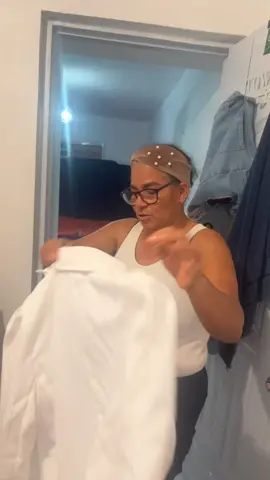 En el carrito naranja de Tiktok Shop