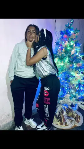 Te amare por siempre gracias por todo mami te voy  a extrañar te mando um te amo de aki al cielo💔😭