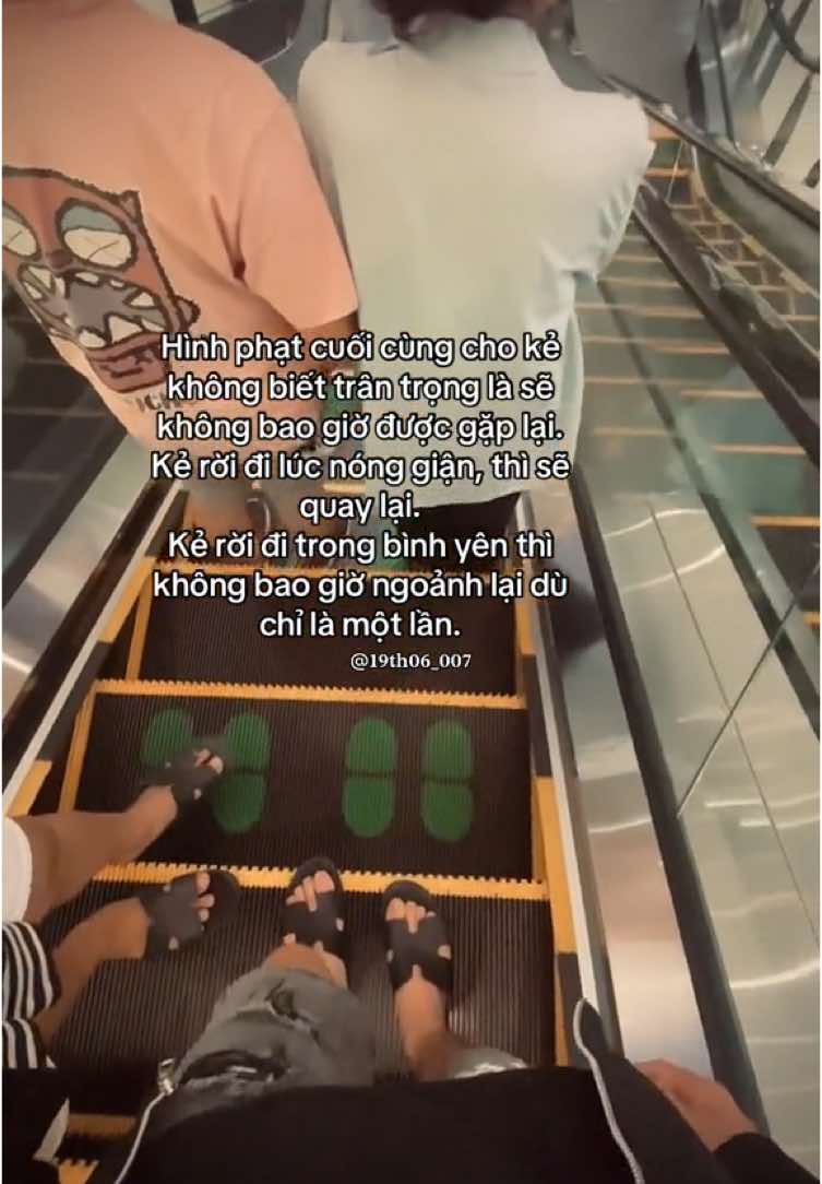 Hình phạt cuối cùng cho kẻ không biết trân trọng là sẽ không bao giờ được gặp lại. Kẻ rời đi lúc nóng giận, thì sẽ quay lại. Kẻ rời đi trong bình yên thì không bao giờ ngoảnh lại dù chỉ là một lần.#quanghan #tamtrang #strory #tinhyeu 