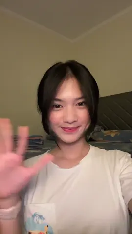 Khawatir gigi kalian kuning dan ga bisa putih? 😖 buruan cobain ini! #metoosmile #metoothoothpowder #pemutihgigi #gigikuning #belilokal #pedegigiputih @Metoo Beauty 