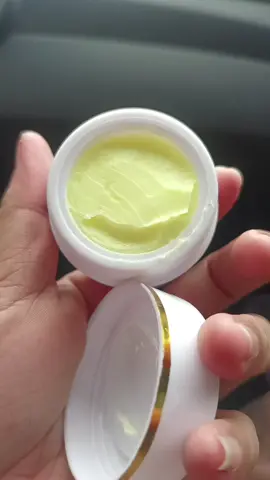 krim flek bisa untuk flek parah dan flek menahun#fyppppppppppppppppppppppp 