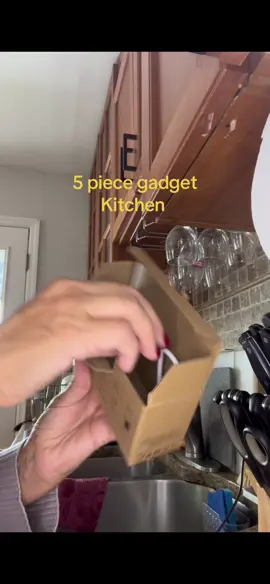 Add this cute gadgets to your kitche and you notice how handy is . Find at the orange basket on my store. #KitchenHacks #kitchengadgets #kitchenorganization #tiktokshop #tiktokmademebuyit 