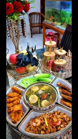 menu favorite Suami ♥️ #sayurasem #dadarjagung #sambelkecombrang #ikangoreng 