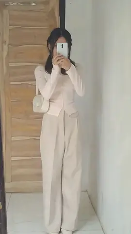 #OOTD #longsleeve #trousers #fyp 