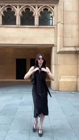All black kinda day 🖤🇲🇴 #OOTD #lalinalena 