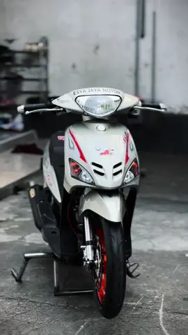 #CapCut lebih pilih r17 apa r14🥺? #miomodifikasi #miosporty #fyp #miosilvermodifikasi 