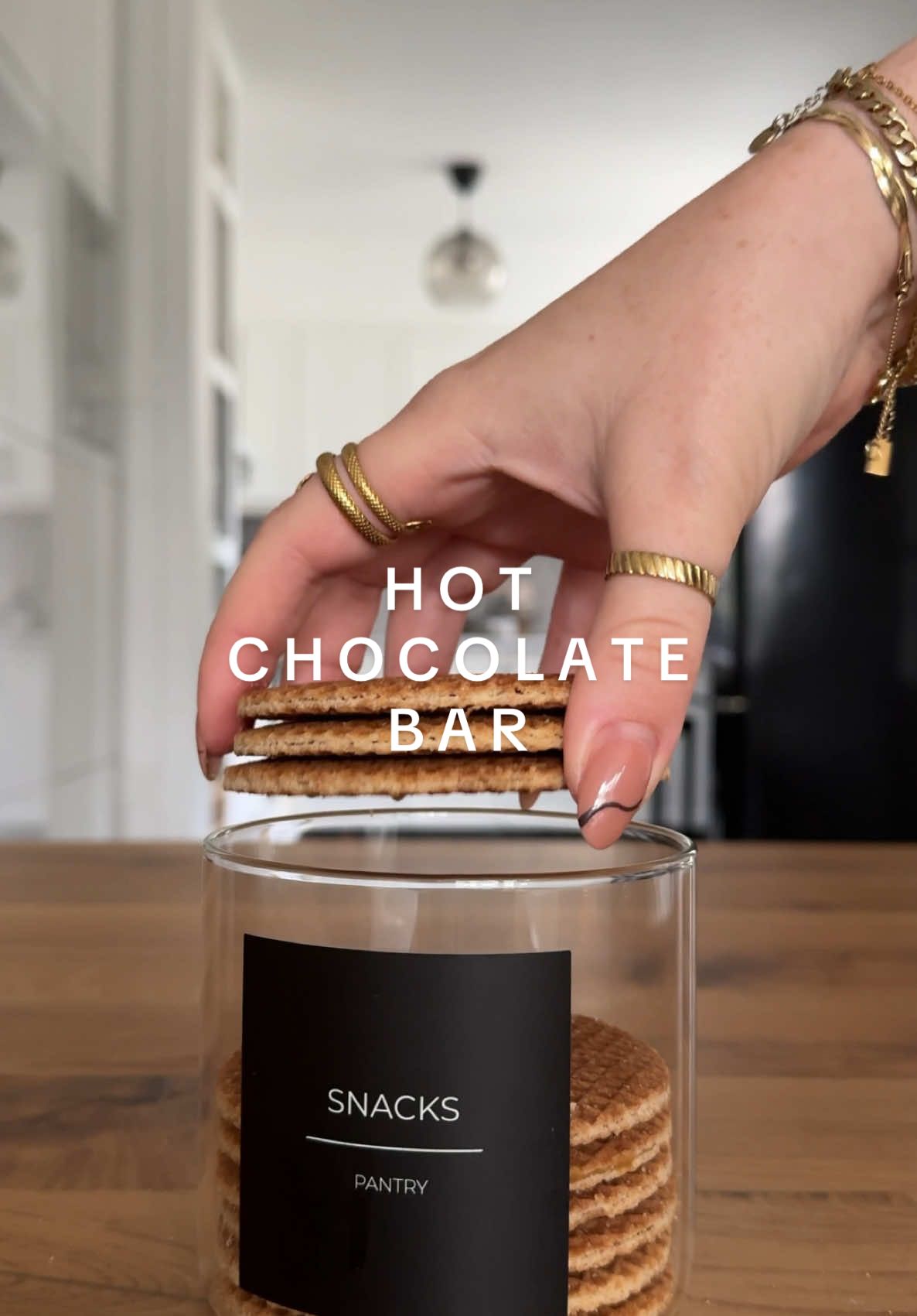 the best thing about this gloomy weather is that I can set up my hot chocolate bar! 😍😍🫶🏼  #hotchocolatebar #halloween #organizedhome #organizing #satisfying #aesthetic #asmr 