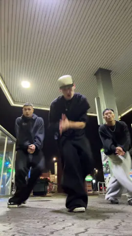 Il mio piede🌬️🍃 #perte #fyp #foryou #trio #baggy #dance 