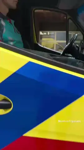 UMA AMBULÂNCIA DE RESGATE POR DENTRO #emborrachadosmilitares #bonedzarmytactical #pmpr #dzarmytactical 