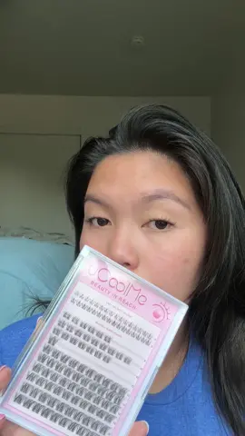 This diy lashes from @UCoolMeLashes is perfect for beginners. It looks so natural. 