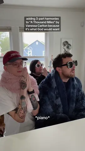 “a thousand miles” is god’s fave song 💅 @James Droll @Jeff Carl #sing #singing #cover #throwback #2000s #harmony #lgbt 