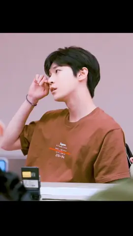 Naksir bangetttt 😭😭🤏🏻 #doyoung #doyoungnct #도영 #nct127 #fyp #fypage 